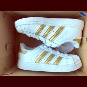 NWT Adidas Gold Superstars Toddler Size 7